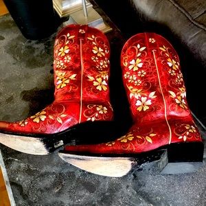 Shyanne Western Floral Women’s Boots